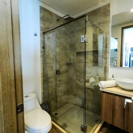 Apartamento Wow Ocean View, Rooftop Pool, Gym & Desk Cartagena