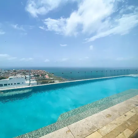 Wow Ocean View, Rooftop Pool, Gym & Desk Apartment Cartagena